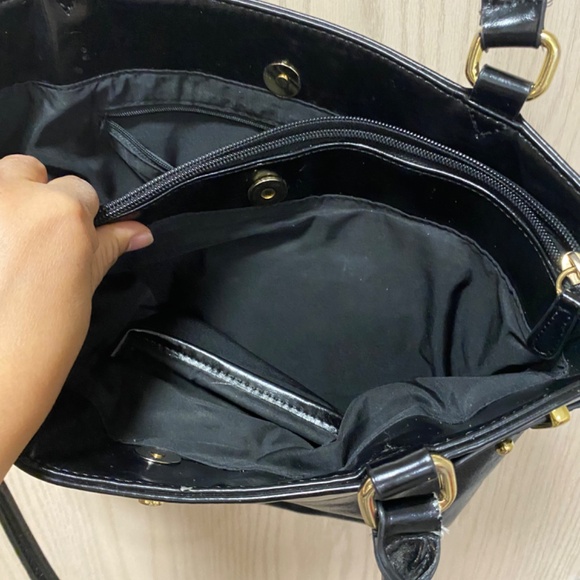 Gianni Bernini Black Leather Shoulder Bag . - Picture 9 of 11